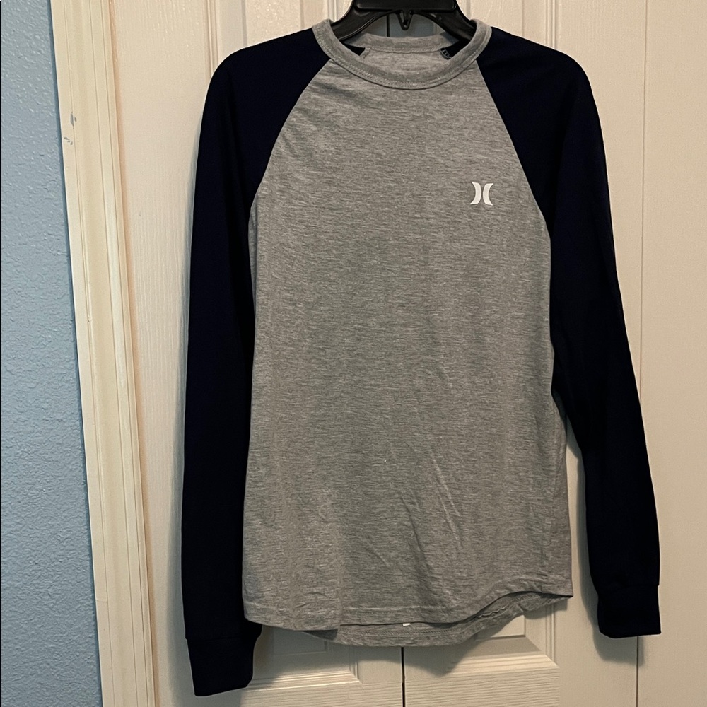 Hurley men’s  Henley tee. Grey and Navy. Size small. (Kids XL also)